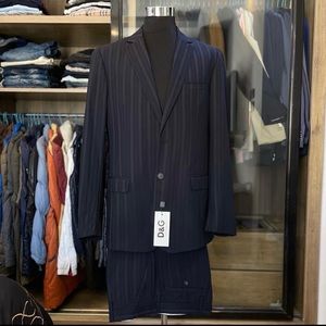 DOLCE & GABBANA SUIT
